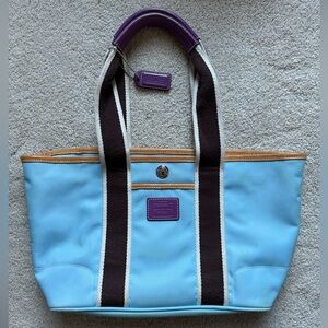 Coach purse. Hamptons collection.